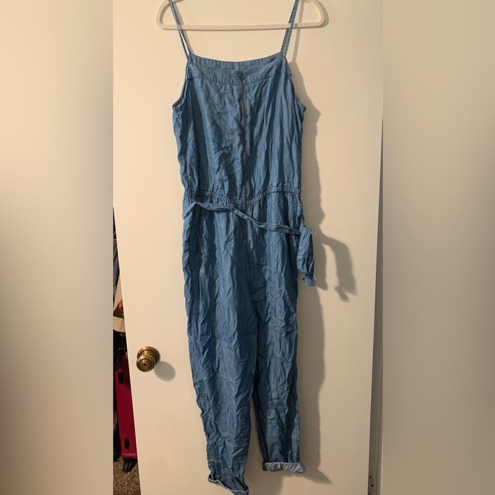 Gap jumpsuit